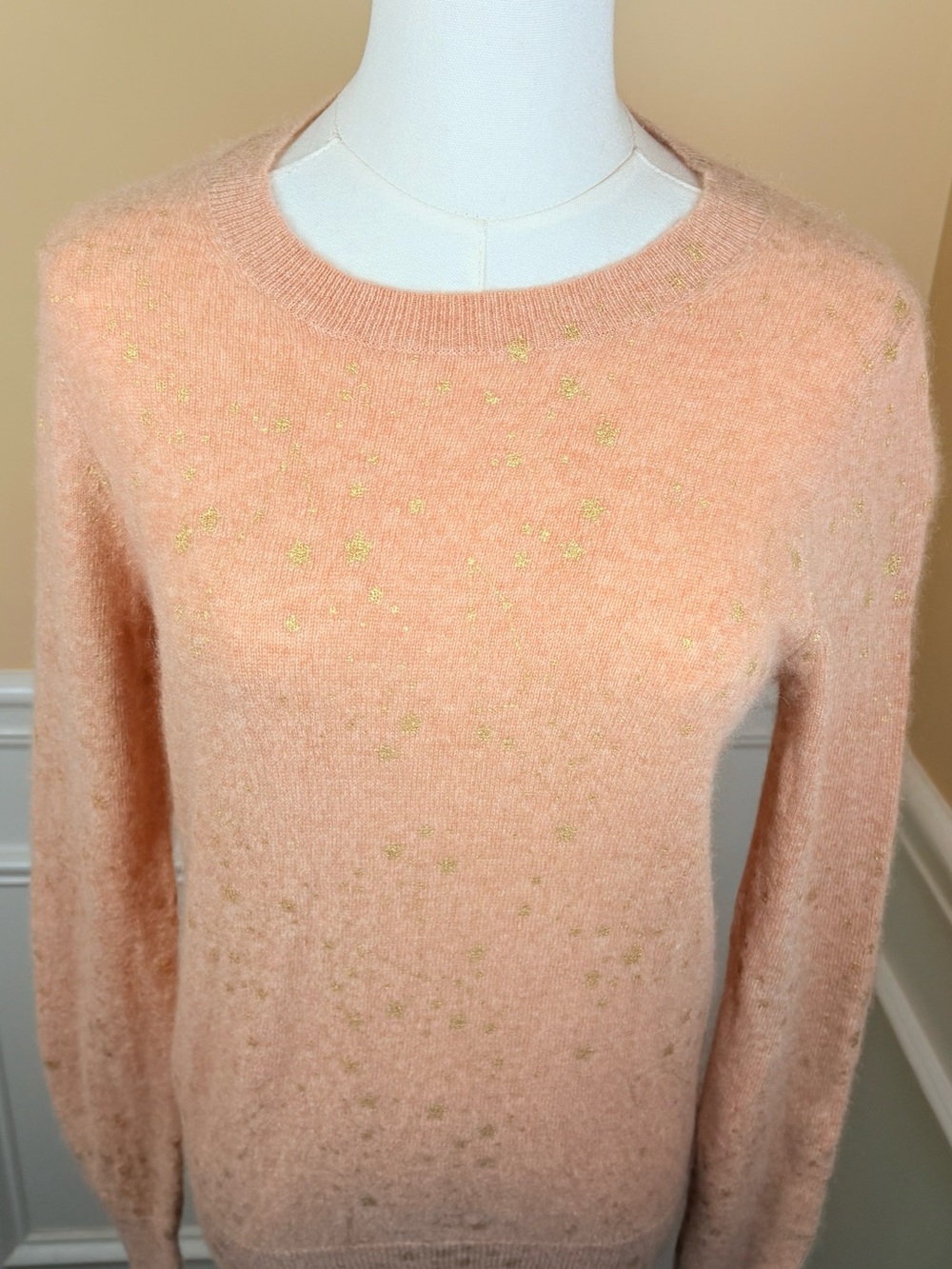 ✨ White + Warren 100% Cashmere Peach-Taupe Gold Star Sweater S